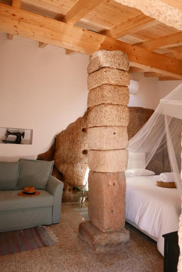 Casa Do Meio Em Quinta De Sao Pedro De Vir-A-Corca Monsanto Extérieur photo